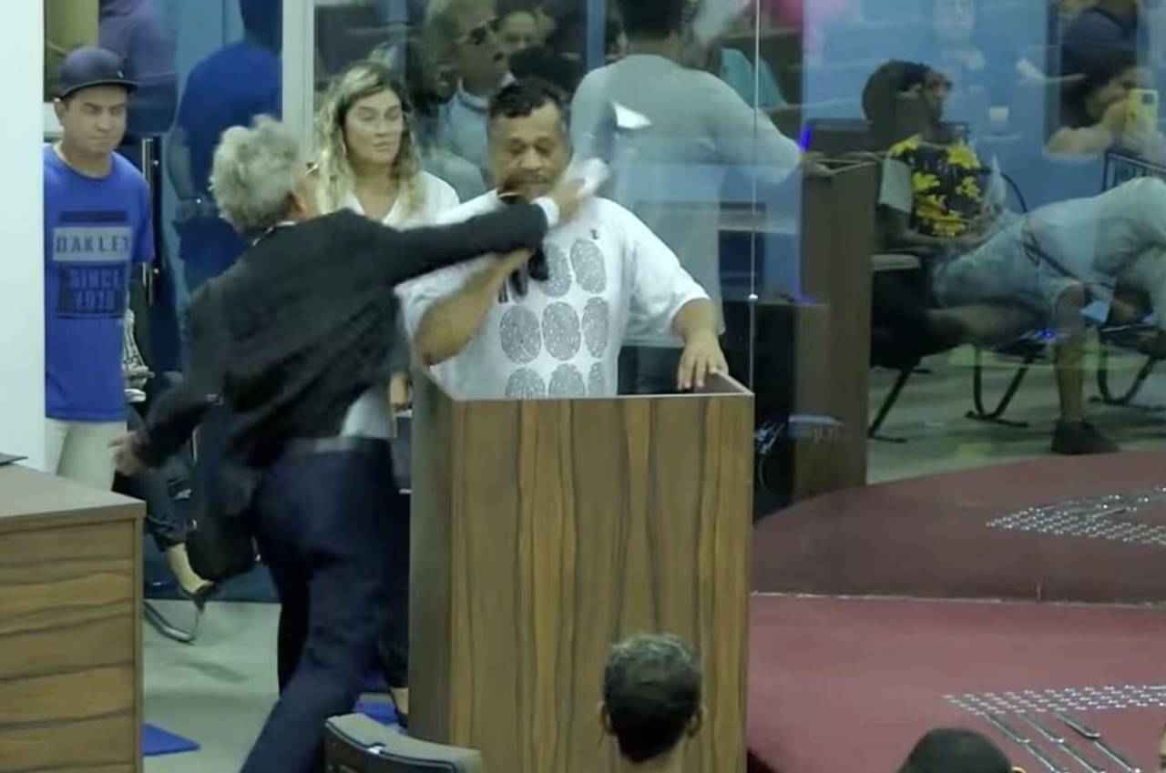 Imagem Reprodução - Pastor é Agredido