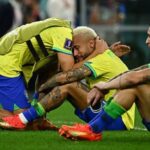 Imagem Reprodução - Neymar Chorando
