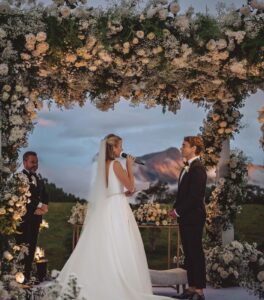 imagem Reprodução - Redes Sociais / Casamento do deputado Nikolas Ferreira