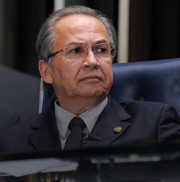 Imagem Reprodução - Pastor da assembleia renuncia