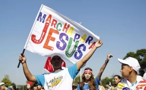 Imagem Reprodução - Lula diz que não pisa os pés na Marcha Para Jesus