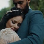 Marcela Tais e seu marido Samuel/ Youtube