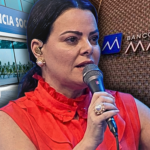 Ana Paula Valadão, denúncia profética. (Imagem reprodução/ Edição Hugo Gospel)