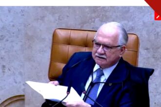 O ministro Edson Fachin, presidente do STF, durante sessão no Supremo Tribunal Federal.