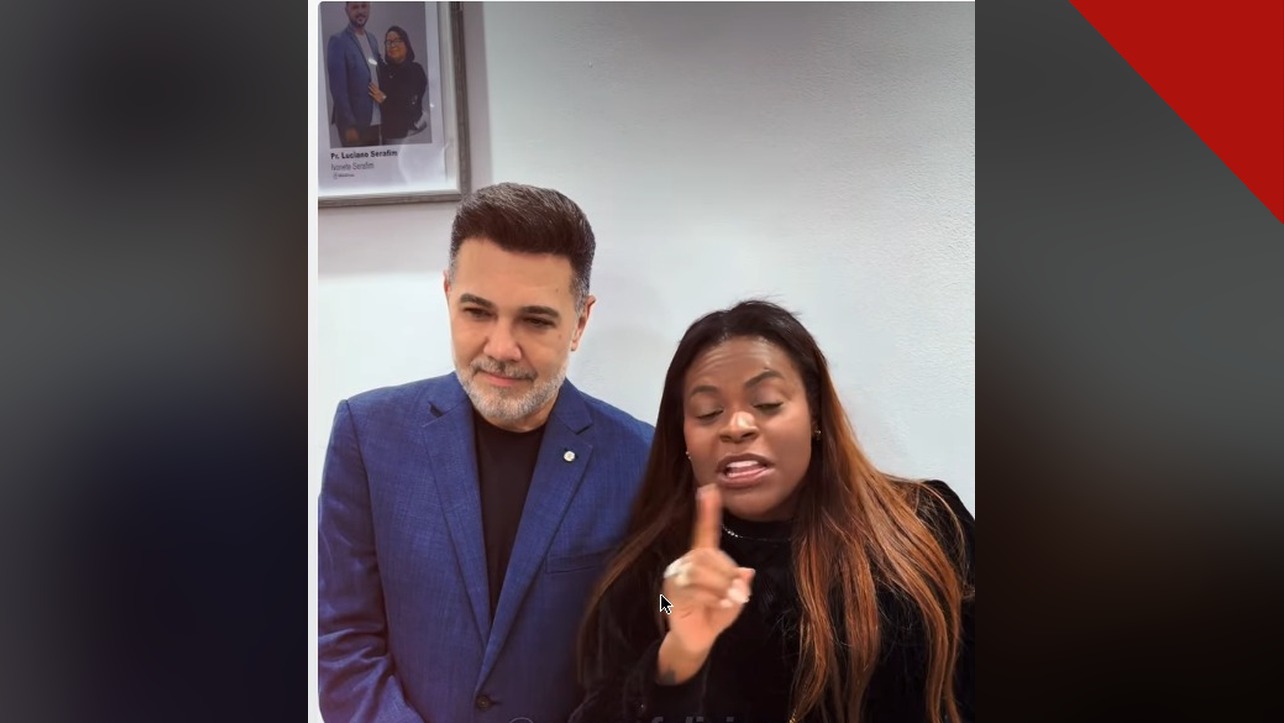 Jojo Todynho ao lado do pastor Marco Feliciano.