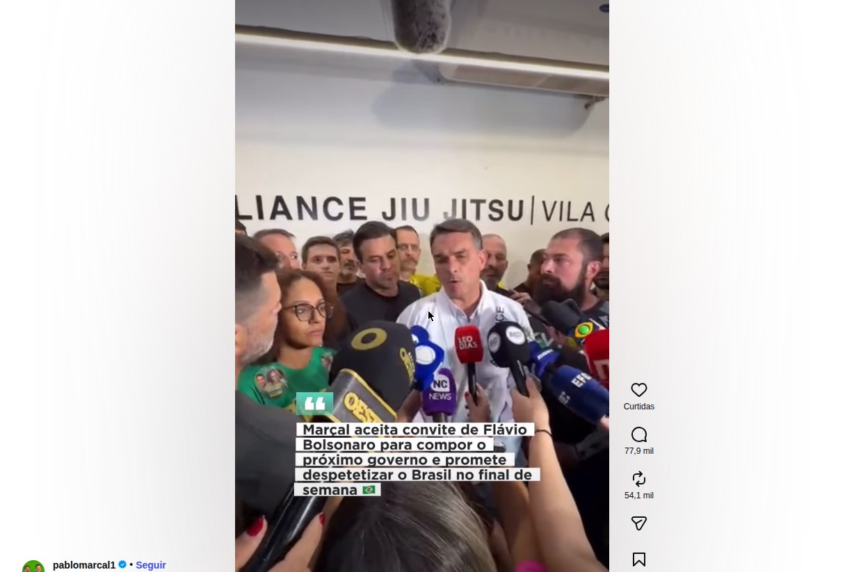 Print do reel de Pablo Marçal anunciando apoio a Flávio Bolsonaro, com microfones de jornalistas e texto sobre despetetizar o Brasil