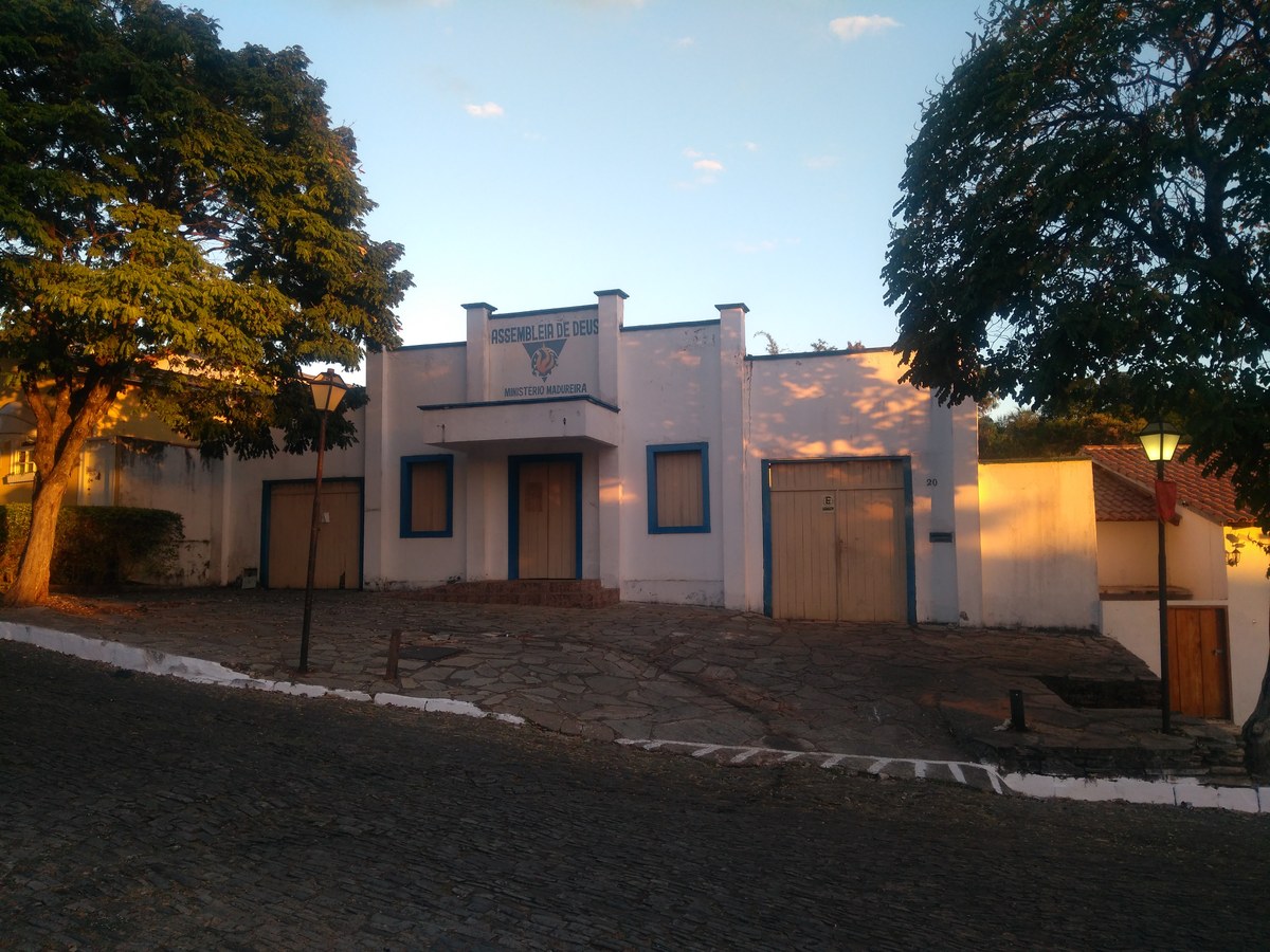 Assembleia de Deus arrecada 15 toneladas de alimentos no centenário do Ministério de Madureira, e a imagem mostra um templo da Assembleia de Deus Ministério de Madureira no Brasil