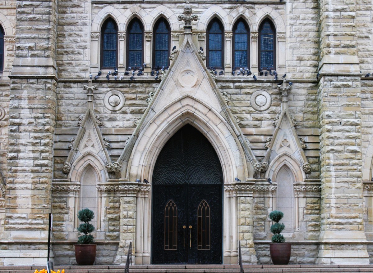 bispos dos Estados Unidos pedem voto a partir da fé, e a imagem mostra a Catedral do Santo Nome, em Chicago, em referência às igrejas católicas dos Estados Unidos