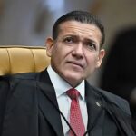 Nunes Marques adia restrição ao WhatsApp: o presidente do TSE, ministro Kassio Nunes Marques, durante sessão em Brasília