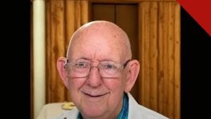 Retrato do reverendo Frederick W. Francisco, pastor Frederick Francisco morre em acidente aos 87 anos em Nova York