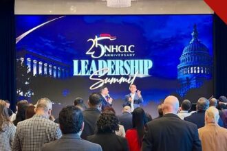Samuel Rodriguez alerta sobre abstenção de latinos: cúpula da NHCLC com líderes hispânicos nos Estados Unidos