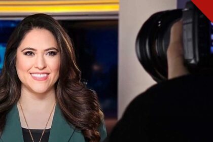 Montse Alvarado assume dicastério do Vaticano: a jornalista e presidente da EWTN News sorri durante gravação em estúdio de televisão