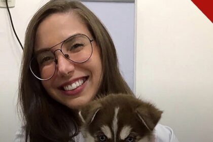 Estudante Isadora Borges sorrindo e segurando um filhote de cachorro, em foto que ilustra a reportagem sobre como o caso Isadora Borges pode ser reaberto após recurso do Ministério Público Federal