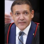 Nunes Marques compara eleição ao Super Bowl: retrato do ministro Kassio Nunes Marques, presidente do TSE, de toga em sessão do tribunal