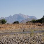 cartel sequestra agricultores no México: rio e lavouras em Ajuchitlán del Progreso, em Guerrero, região disputada pelo cartel
