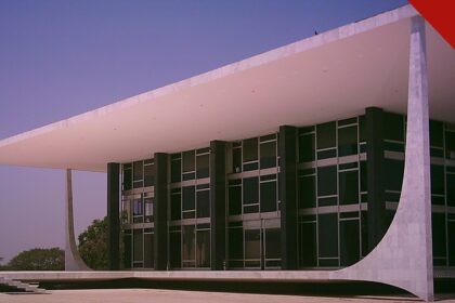 Lula indicará quatro ministros ao STF: fachada do prédio do Supremo Tribunal Federal, em Brasília, com as colunas de mármore branco