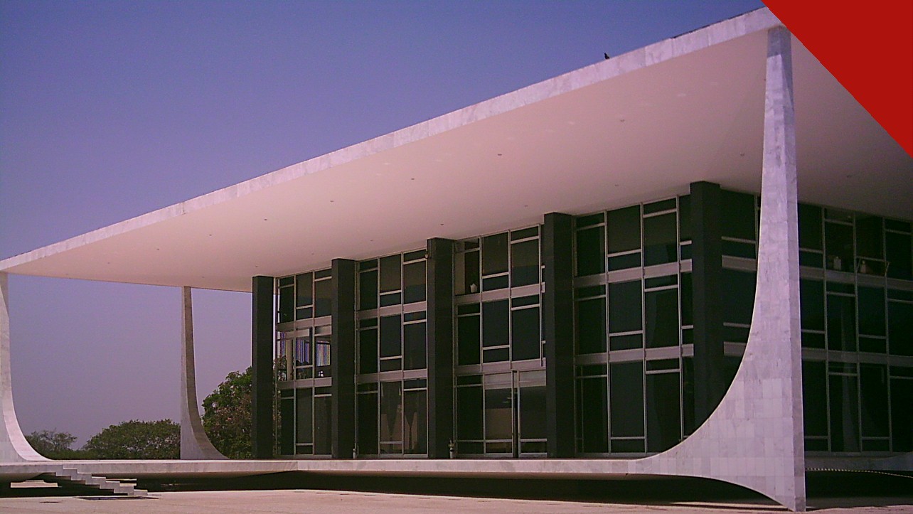 Lula indicará quatro ministros ao STF: fachada do prédio do Supremo Tribunal Federal, em Brasília, com as colunas de mármore branco
