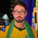 Rico Melquiades anuncia saída do Brasil: o influenciador Rico Melquiades com camisa do Brasil em evento