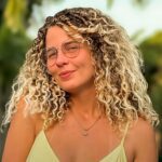 Debby Lagranha passa por cirurgia em retrato da ex atriz mirim Debby Lagranha, que tratou necrose após picada de aranha