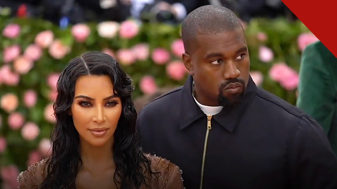 Kim Kardashian explica casamento de 72 dias é o tema do livro Citizen Kim, e a imagem mostra Kim Kardashian ao lado de Kanye West no Met Gala de 2019