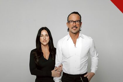 Carl Lentz fala de cinco anos de julgamento público, e a imagem mostra Carl Lentz ao lado da esposa, Laura Lentz, em foto recente do casal