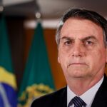 Moraes autoriza visita de Valdemar a Bolsonaro: Jair Bolsonaro em registro oficial de 2019, ex-presidente em prisão domiciliar em Brasília