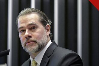 Toffoli rejeita ação de Flávio contra Janones: ministro Dias Toffoli em sessão no Supremo Tribunal Federal