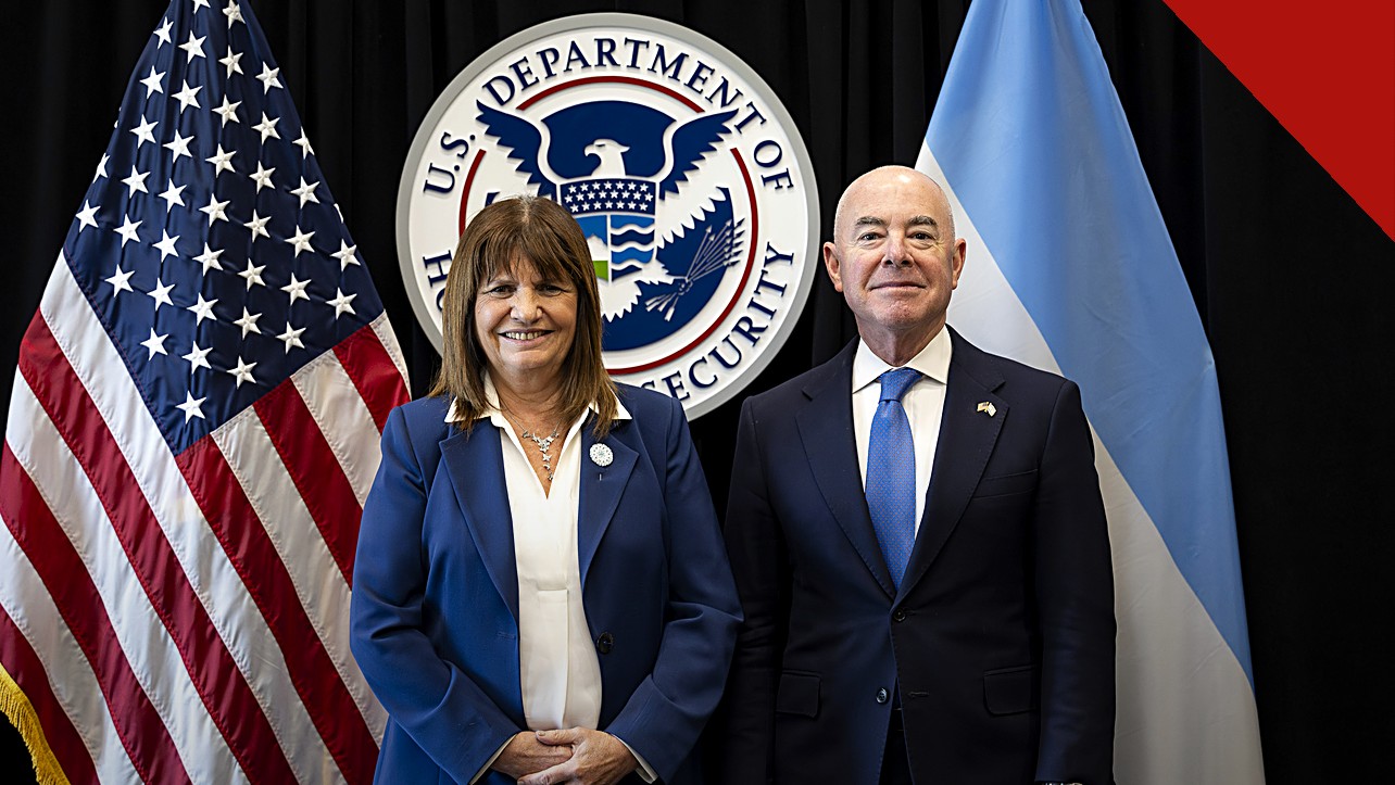 Bullrich reconhece vitória de Lula: senadora Patricia Bullrich em reunião oficial em Washington, nos Estados Unidos