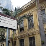 idosa morre após queda em escola de Urupês: fachada de escola estadual paulista, em imagem ilustrativa