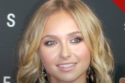 investigação sobre morte de Hayden Panettiere é encerrada com a conclusão de morte acidental, e a imagem mostra a atriz sorrindo em retrato de arquivo dos anos de maior sucesso na televisão