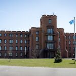 DHS investiga vazamento de dados de 40 mil funcionários, e a imagem mostra o prédio da sede do Departamento de Segurança Interna, em St. Elizabeths, Washington, em foto de arquivo