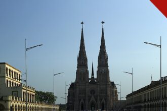 Papa volta à Argentina após 39 anos, e a imagem mostra a Basílica de Nossa Senhora de Luján, na Argentina, um dos marcos do roteiro da viagem de Leão XIV