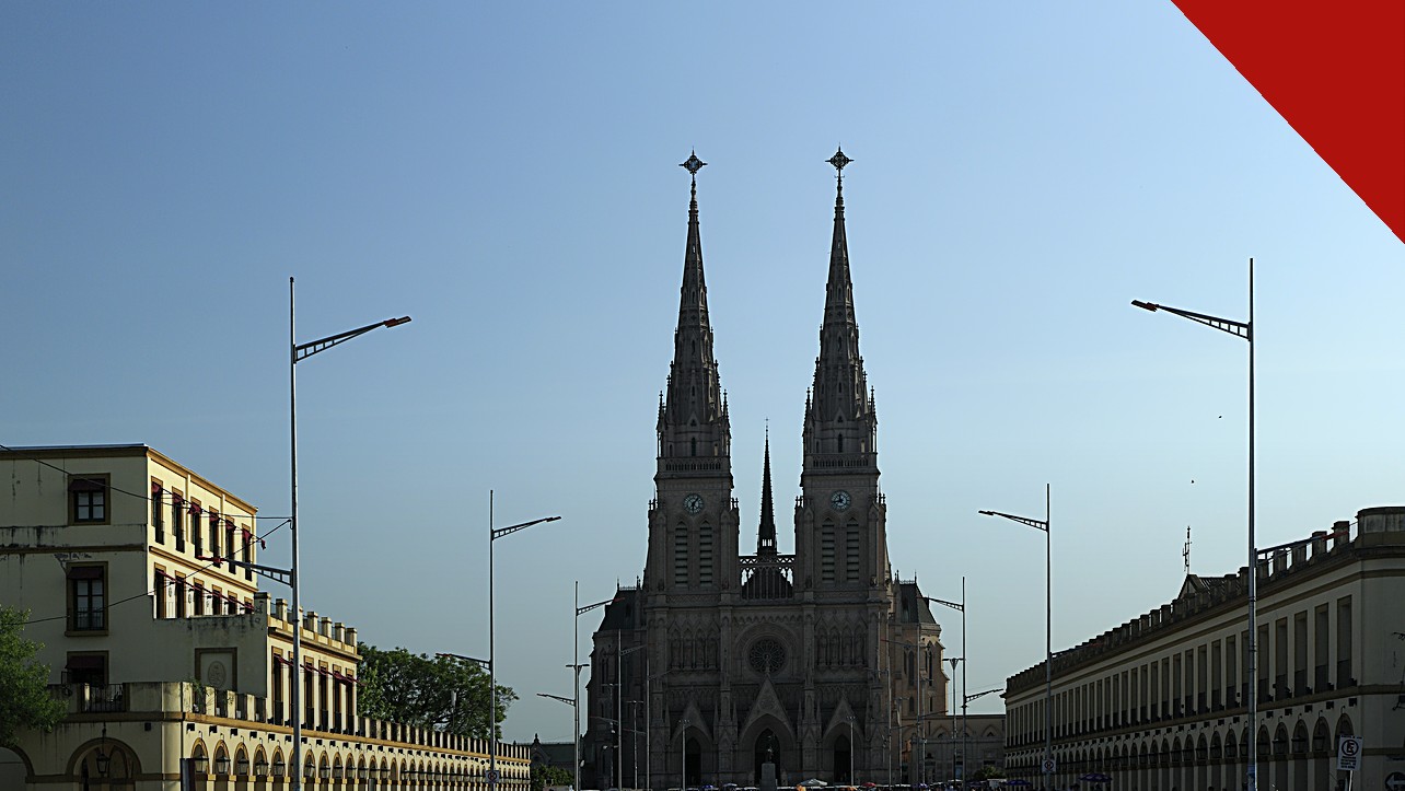 Papa volta à Argentina após 39 anos, e a imagem mostra a Basílica de Nossa Senhora de Luján, na Argentina, um dos marcos do roteiro da viagem de Leão XIV