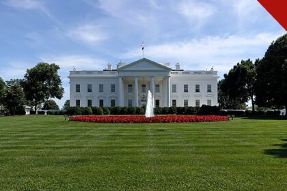 WSJ chama medidas contra Flávio de vingança, em foto da fachada norte da Casa Branca, em Washington, sede do governo dos Estados Unidos