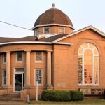 economia prejudica igrejas nos Estados Unidos, e a imagem mostra a Primeira Igreja Metodista de Atoka, nos Estados Unidos, igreja protestante americana como as ouvidas pela pesquisa Lifeway