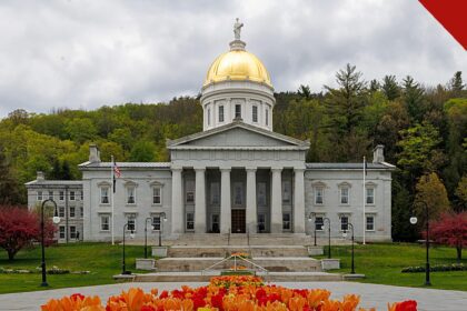 Vermont é processado por excluir escolas religiosas, e a imagem mostra o Capitólio estadual de Vermont, em Montpelier, sede do governo que aprovou a lei Act 73 contestada na Justiça