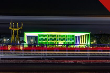 Washington Post critica Judiciário brasileiro segundo editorial repercutido pela imprensa, e a imagem mostra o edifício sede do Supremo Tribunal Federal, em Brasília, em foto de arquivo