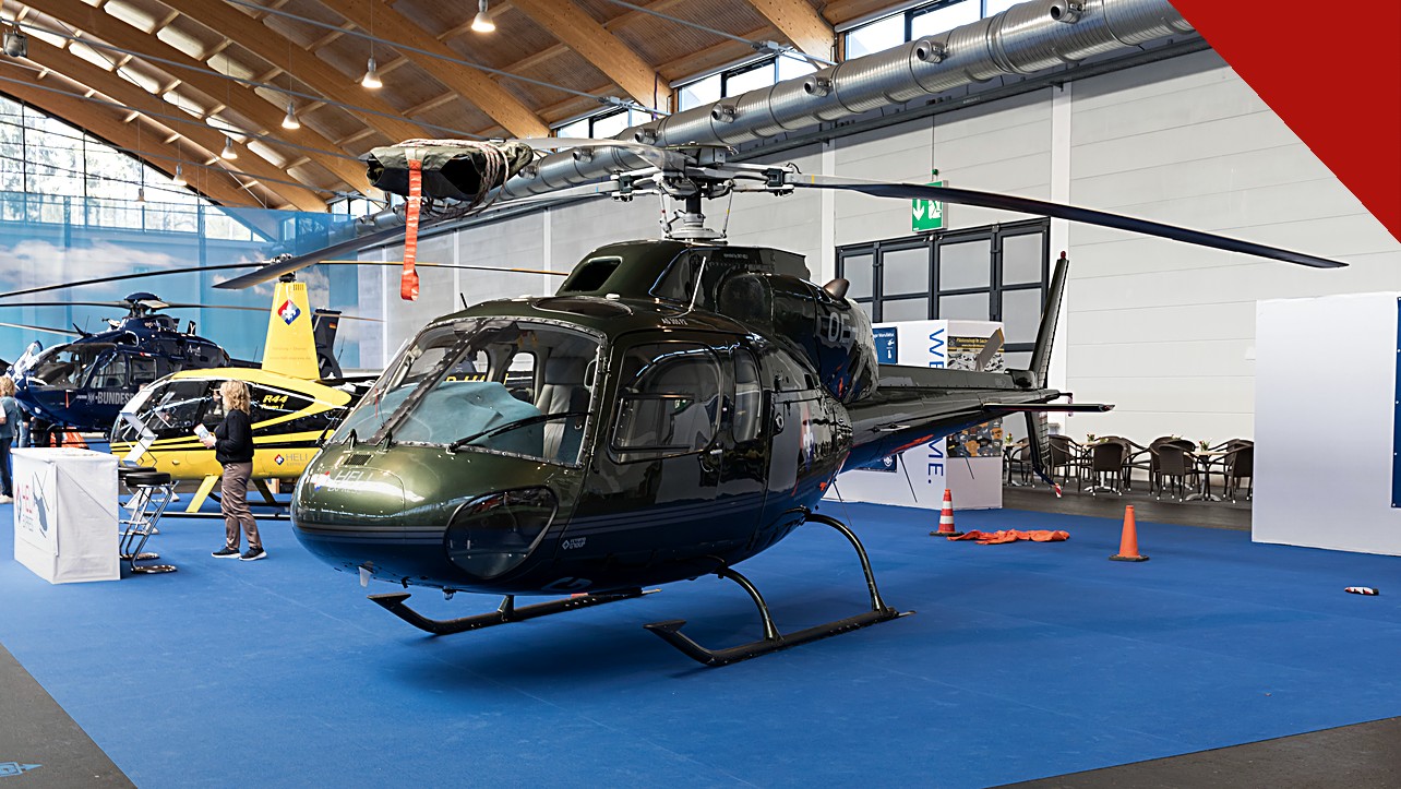 dois helicópteros colidem no ar perto de aeroporto no Oregon, e a imagem mostra um Airbus H125, um dos modelos envolvidos na colisão, em exposição aeronáutica na Alemanha