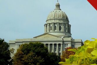 grupos antiaborto testam estratégias opostas em Missouri e Virgínia diante das votações de novembro nos Estados Unidos, e a imagem mostra o Capitólio do Estado do Missouri, em Jefferson City, em foto de arquivo