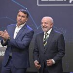 Lula pede anulação da candidatura de Flávio: o presidente e o senador Flávio Bolsonaro lado a lado durante debate do segundo turno