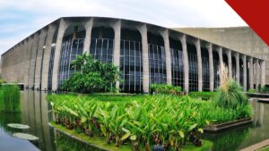 Itamaraty convoca diplomata argentina por caso Flávio Bolsonaro, e a imagem mostra o Palácio Itamaraty, sede da diplomacia brasileira em Brasília, em foto de arquivo