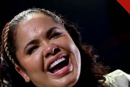Cassiane cobra R$ 260 mil: a cantora durante o show no Celebra Extrema, em Extrema (MG)