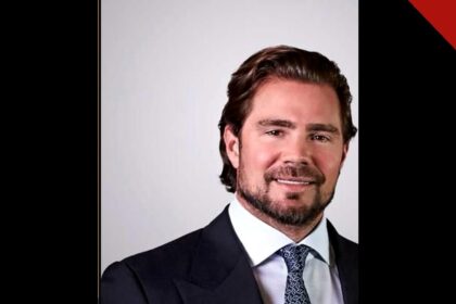 Daniel Vorcaro, ex-controlador do Banco Master, em retrato de terno e gravata