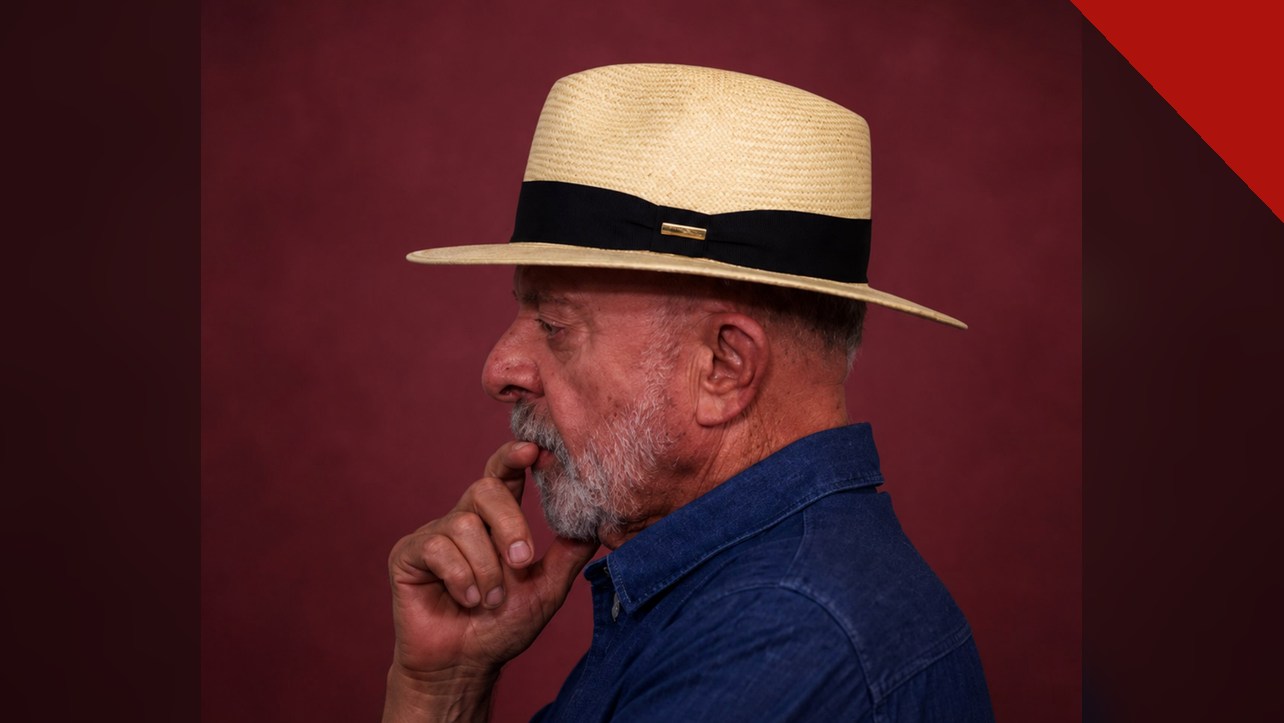 Lula pode ser varrido: o presidente de perfil, com chapéu de palha, em retrato usado pela revista The New Yorker
