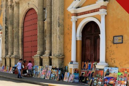 Fachada de igreja em Cartagena, cidade do pastor colombiano assassinado Jesús Alberto Puerta Pérez