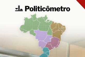 Politicômetro: mapa do Brasil colorido por regiões na tela da plataforma que mostra o que fazem os políticos eleitos