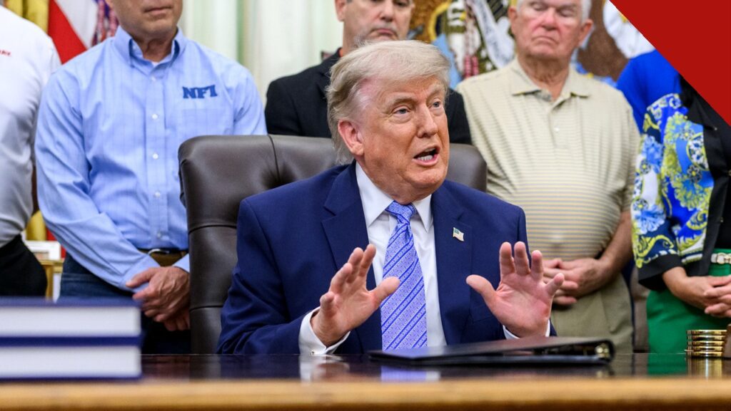 TRUMP CRIA CONTA AUTOMÁTICA COM US$ 1.000 PARA CRIANÇAS E ANUNCIA DOAÇÃO DE US$ 6,25 BILHÕES