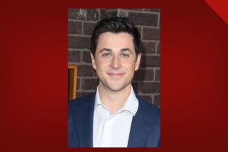 David Henrie, ator de "Os Feiticeiros de Waverly Place" | Reprodução | Internet