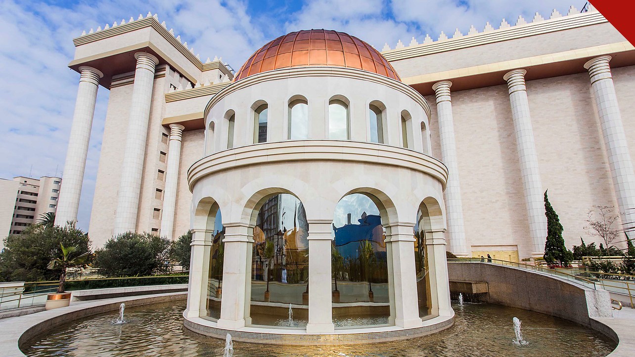 Igreja Universal deixa madrugadas da Band: Templo de Salomão, sede da Igreja Universal do Reino de Deus, no Brás, em São Paulo