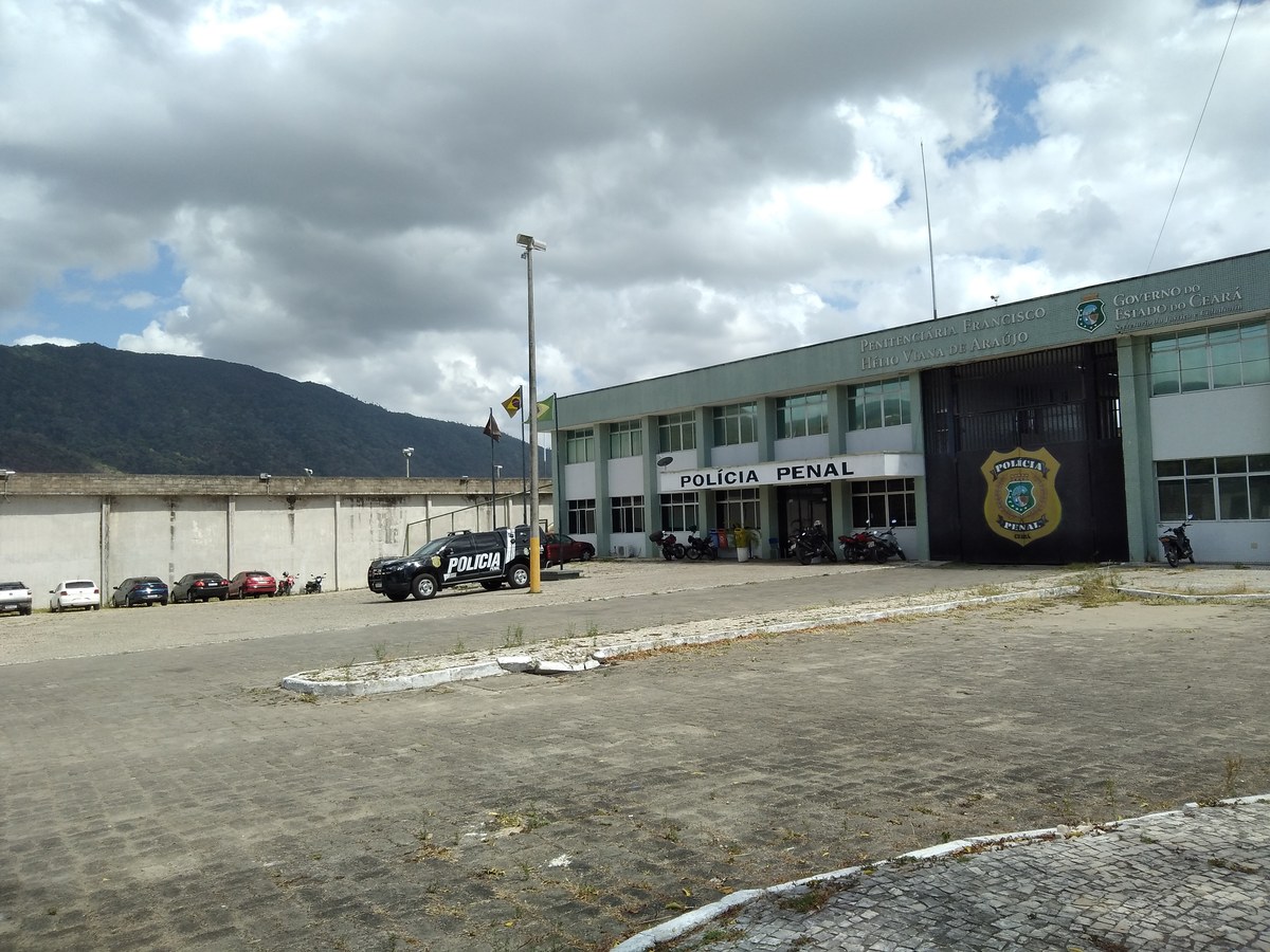 Marcola terá consulta com psiquiatra de confiança: unidade prisional brasileira vista de frente, em imagem temática ilustrativa sobre o cumprimento de pena em penitenciária federal